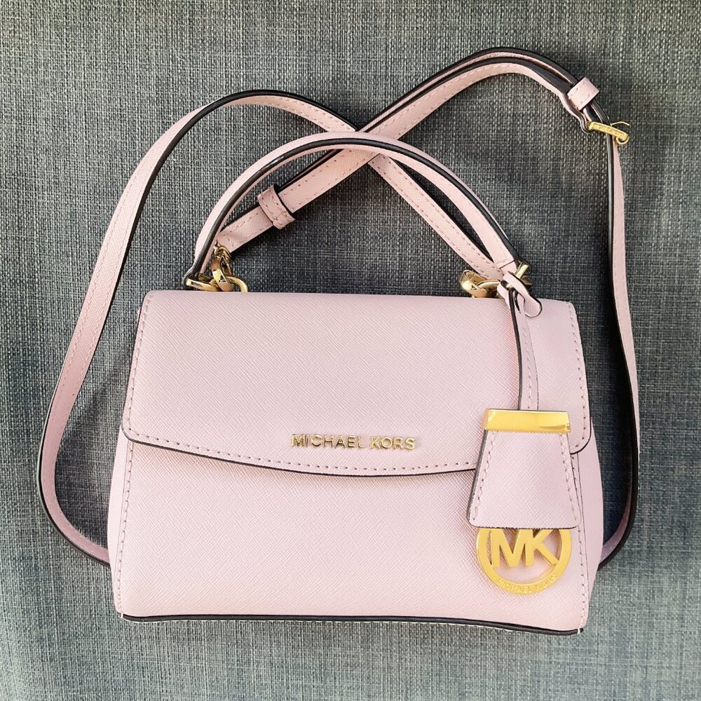 EUC Michael Kors Ava XS Saffiano Leather Crossbody